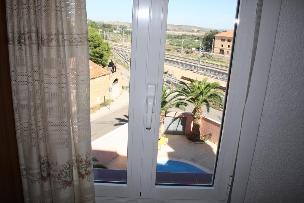 Hotel Mar De Aragon Caspe Kamer foto